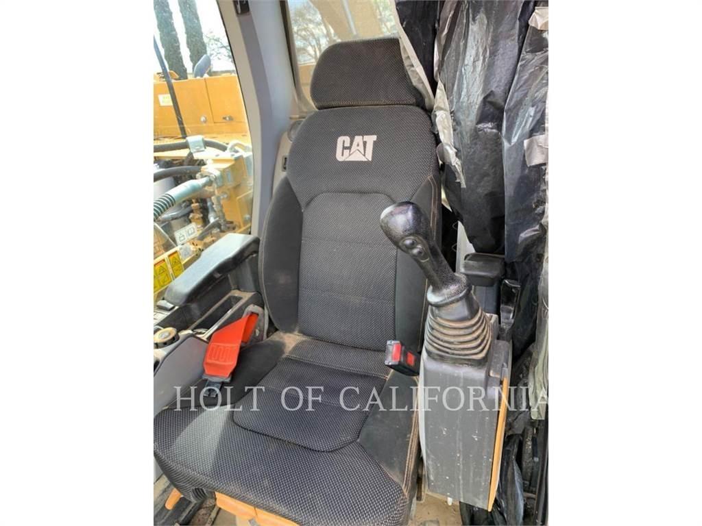 CAT 330 2D Bageri gusjeničari