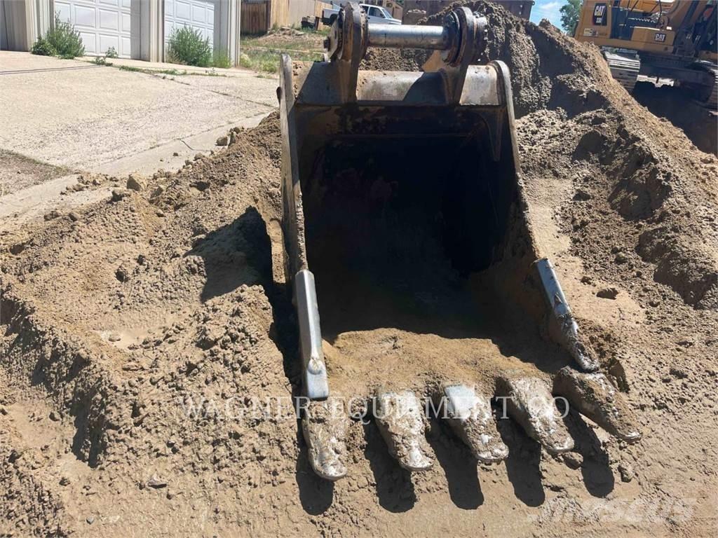 CAT 330 TC Bageri gusjeničari
