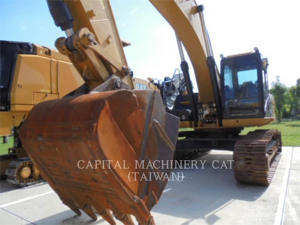 CAT 330D2L Bageri gusjeničari
