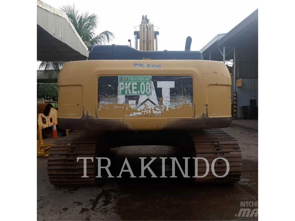 CAT 330D2L Bageri gusjeničari