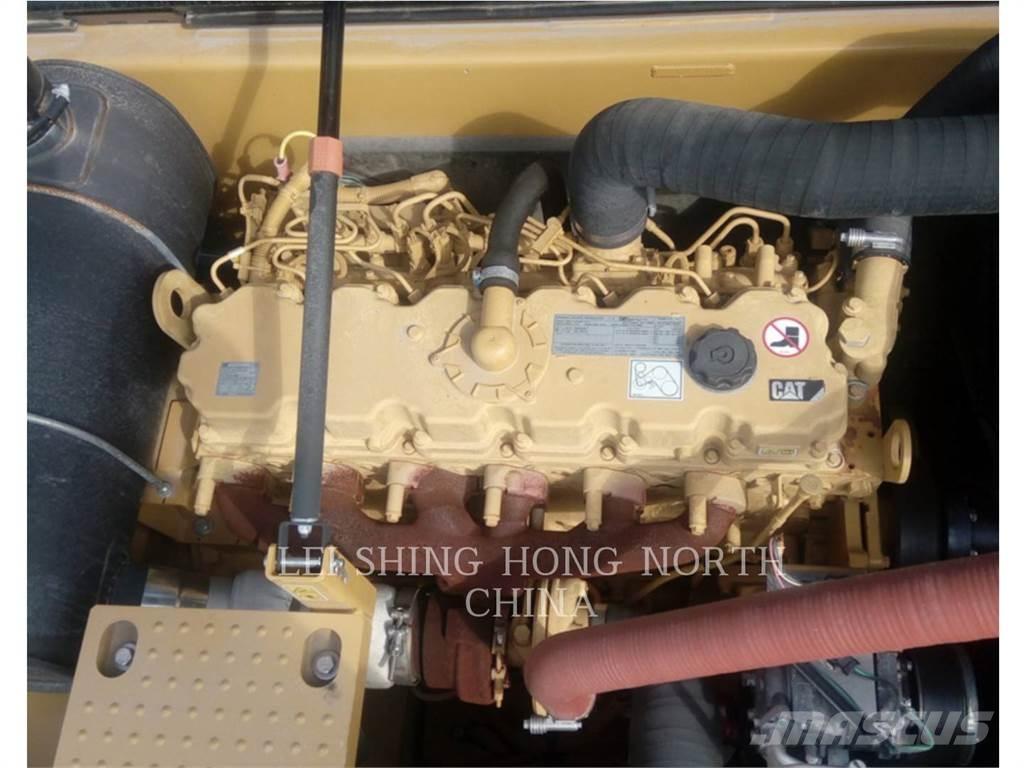 CAT 330D2L Bageri gusjeničari