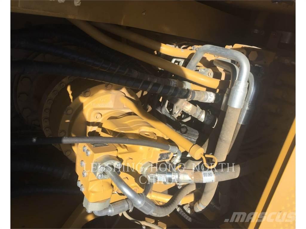 CAT 330D2L Bageri gusjeničari