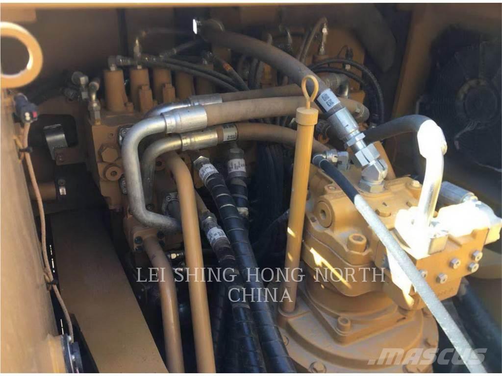 CAT 330D2L Bageri gusjeničari