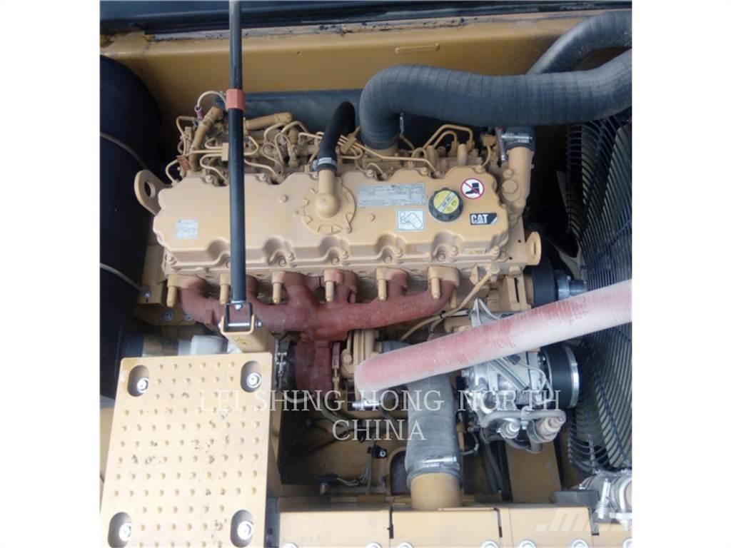 CAT 330D2L Bageri gusjeničari