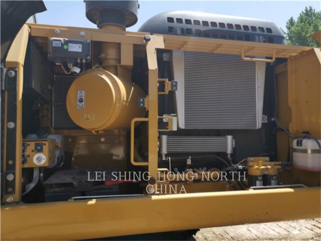 CAT 330D2L Bageri gusjeničari