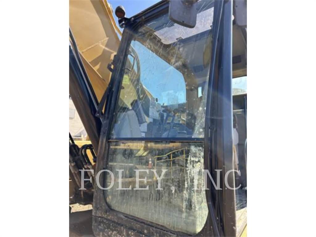 CAT 330FL Bageri gusjeničari