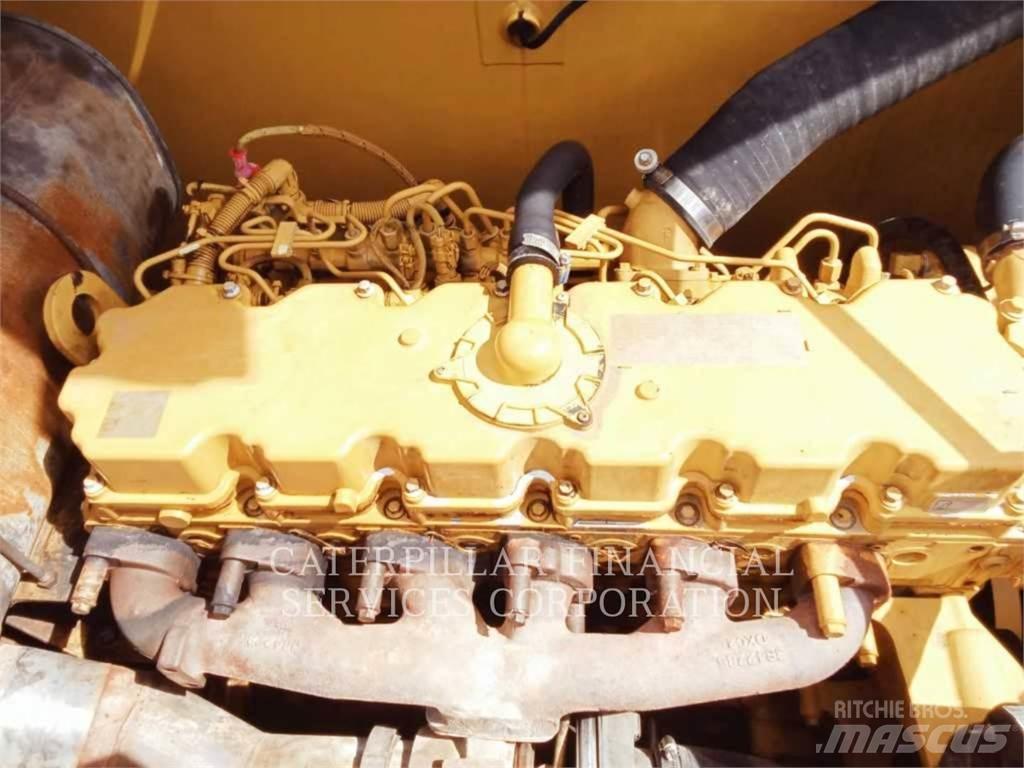 CAT 330GC Bageri gusjeničari