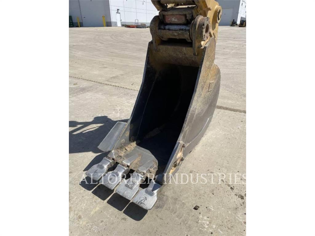CAT 335F LCR Bageri gusjeničari