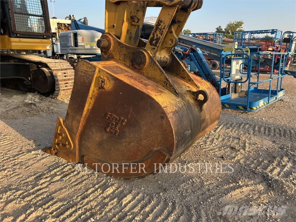 CAT 335F LCR Bageri gusjeničari