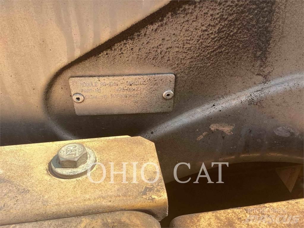 CAT 335FL Bageri gusjeničari