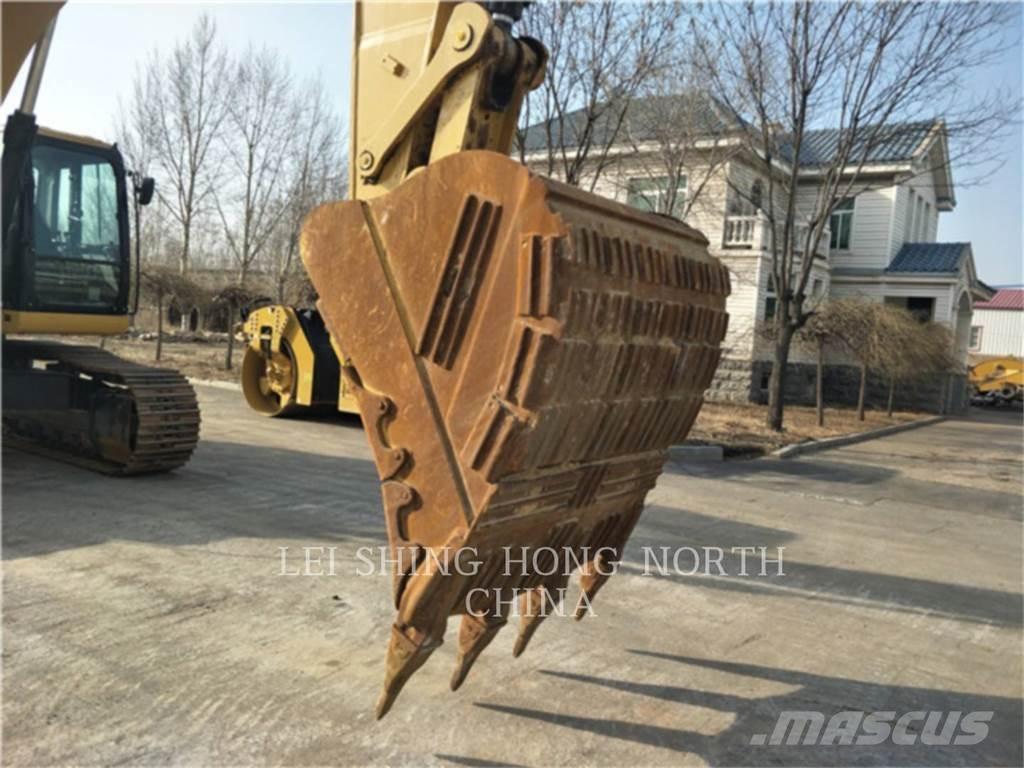 CAT 336D2 Bageri gusjeničari