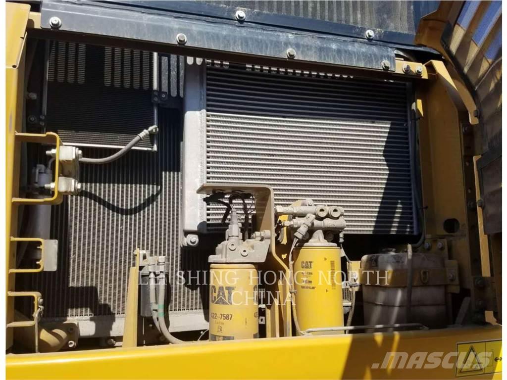 CAT 336D2 Bageri gusjeničari