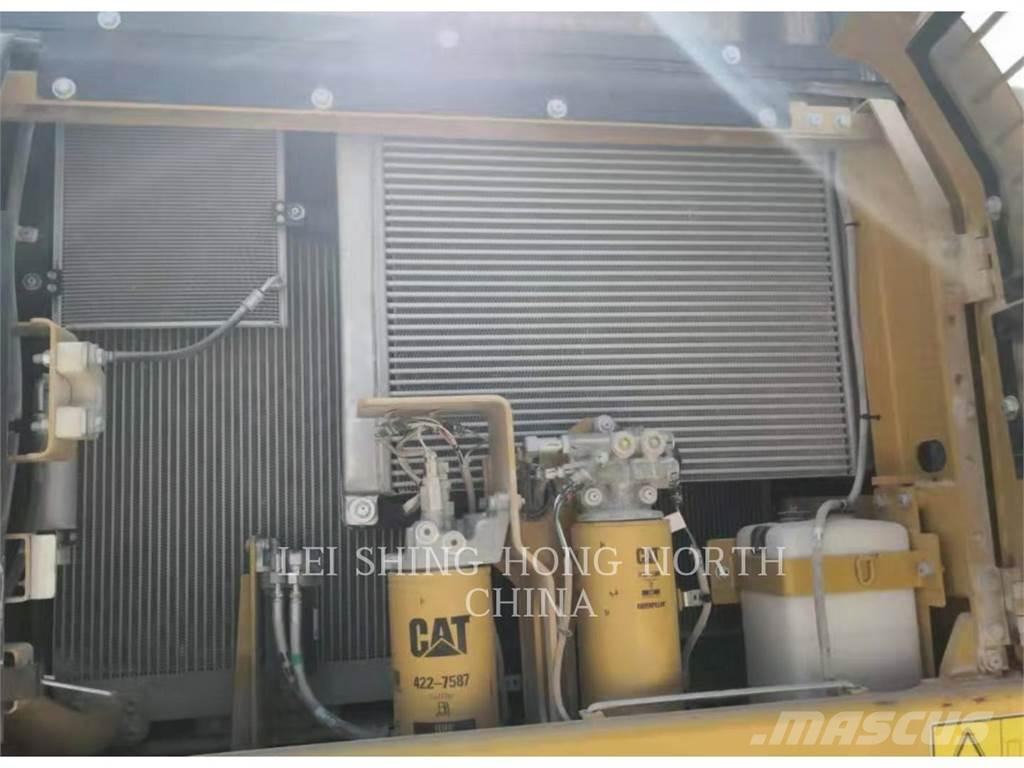 CAT 336D2 Bageri gusjeničari