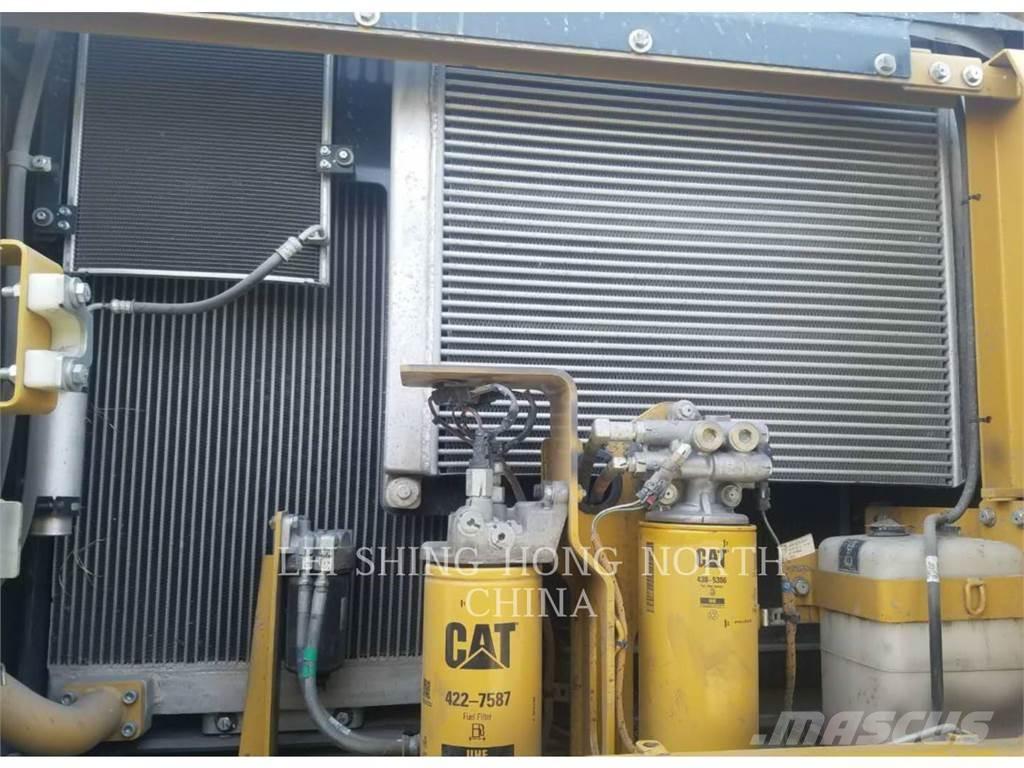 CAT 336D2 Bageri gusjeničari