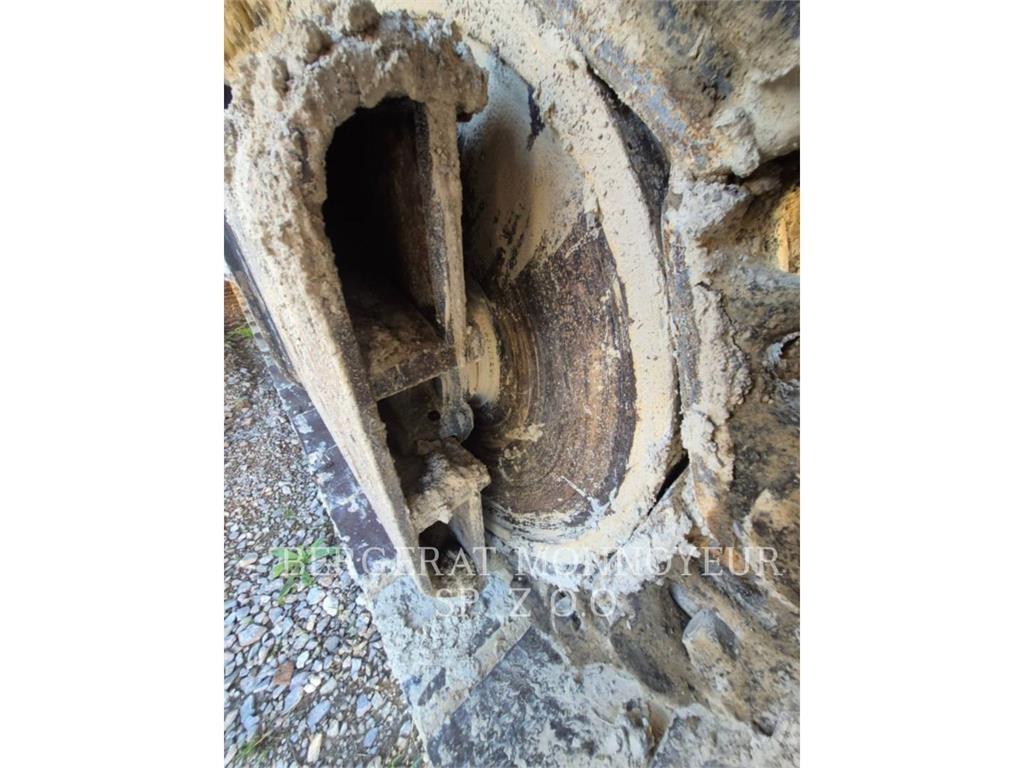 CAT 340 Bageri gusjeničari