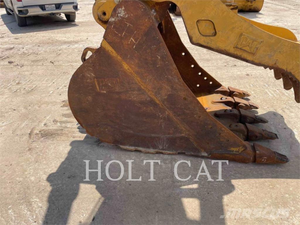 CAT 34008 Bageri gusjeničari