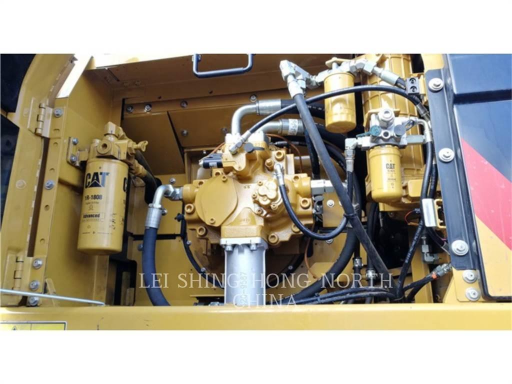 CAT 340D2L Bageri gusjeničari
