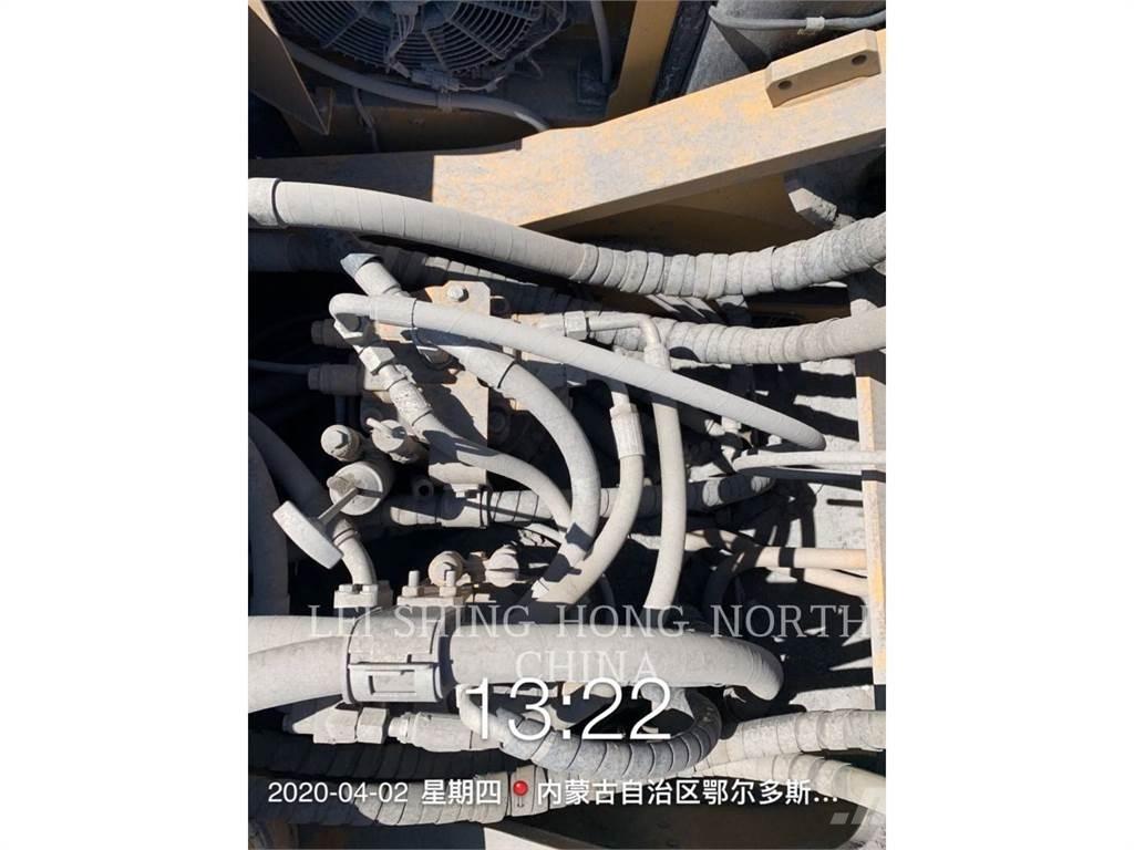 CAT 349 D2 L Bageri gusjeničari