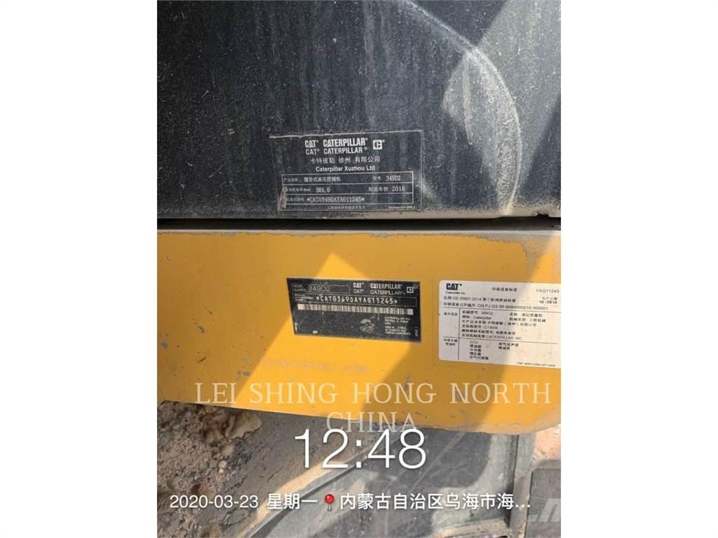 CAT 349D2 Bageri gusjeničari