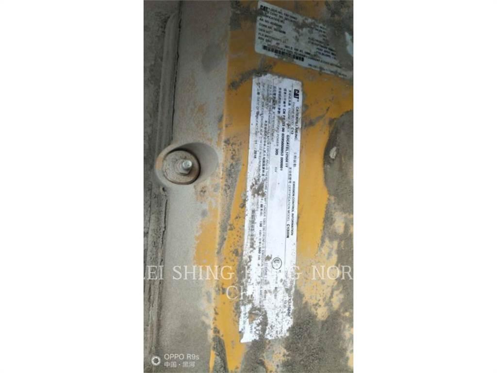 CAT 349D2 Bageri gusjeničari