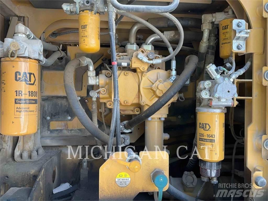 CAT 349FL + Bageri gusjeničari