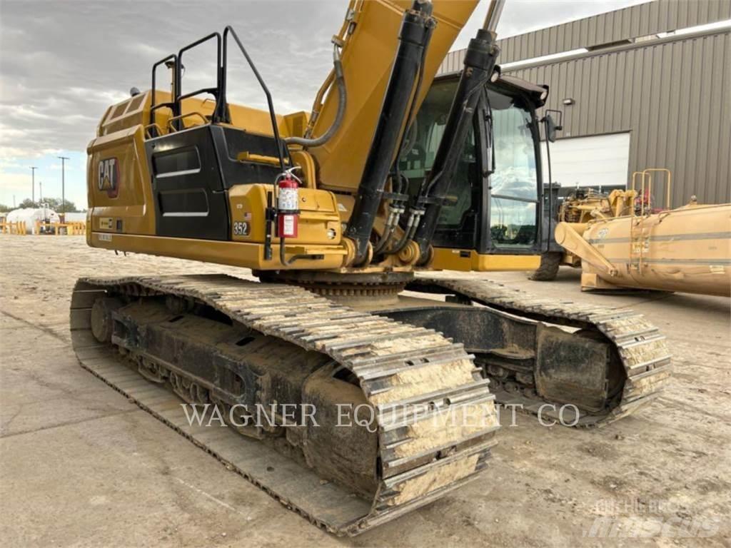 CAT 352 Bageri gusjeničari