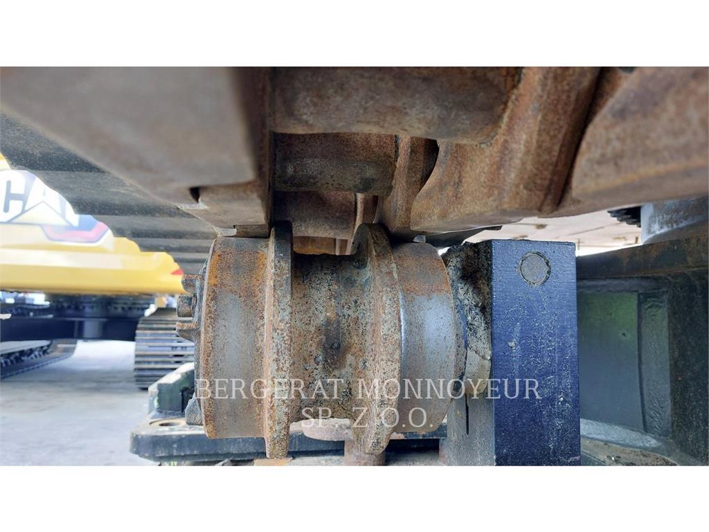 CAT 352 Bageri gusjeničari