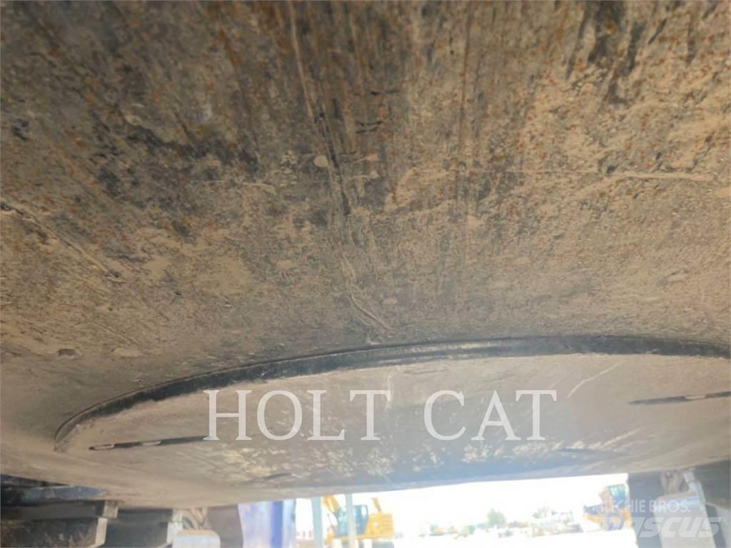 CAT 352 11 TC Bageri gusjeničari