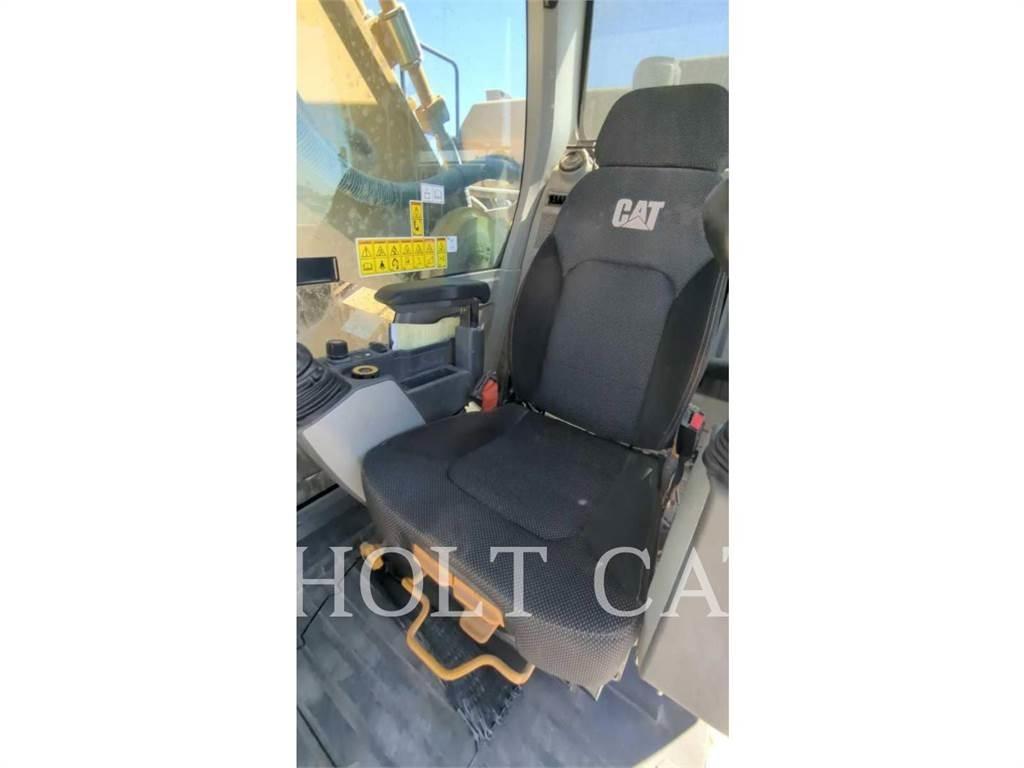 CAT 352 11 TC Bageri gusjeničari