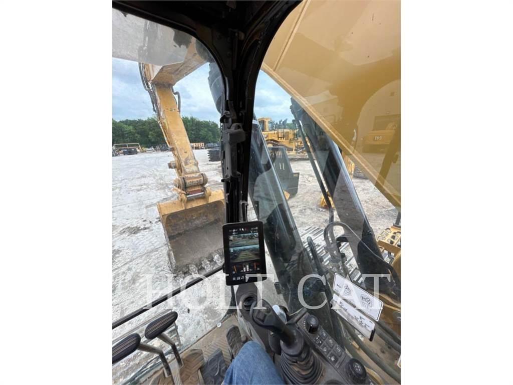 CAT 352 11 TC Bageri gusjeničari