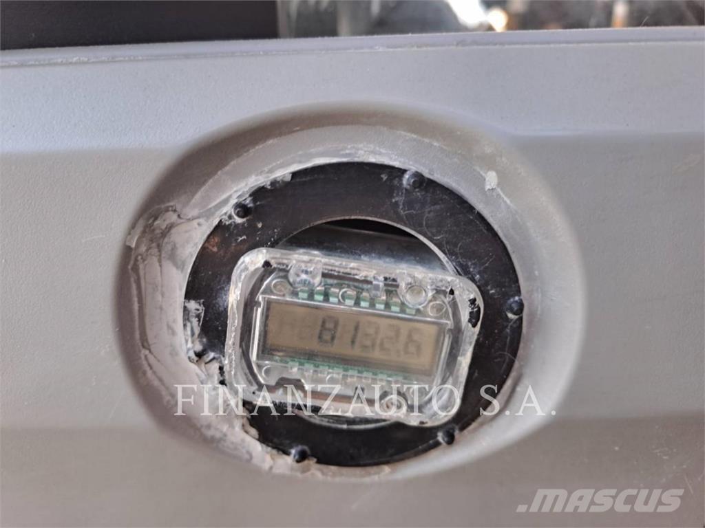 CAT 352FL Bageri gusjeničari