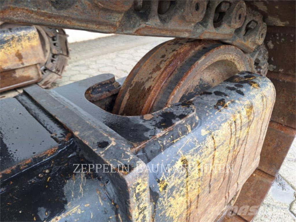 CAT 352FL Bageri gusjeničari