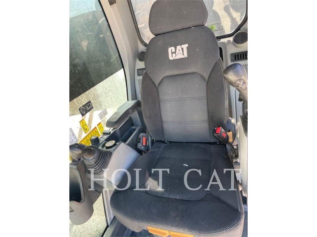 CAT 374 Bageri gusjeničari
