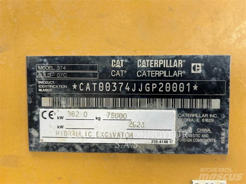 CAT 374 Bageri gusjeničari