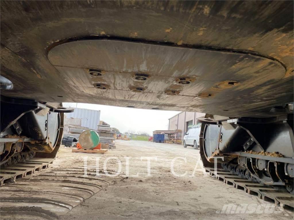 CAT 374 Bageri gusjeničari
