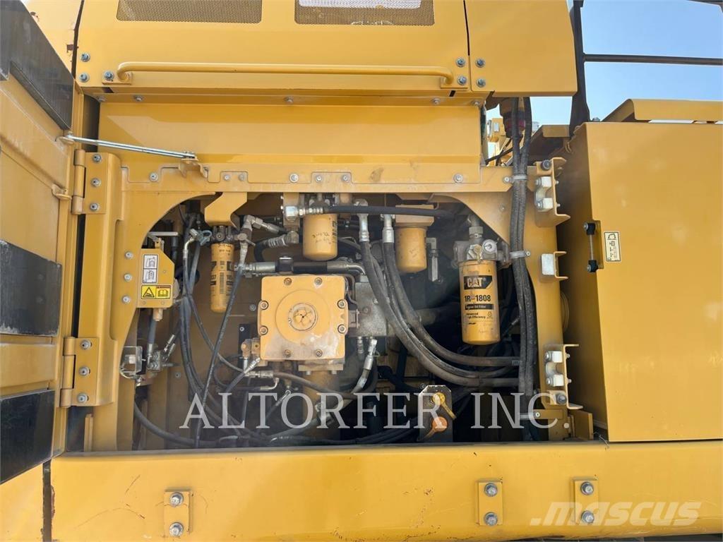 CAT 374FL Bageri gusjeničari