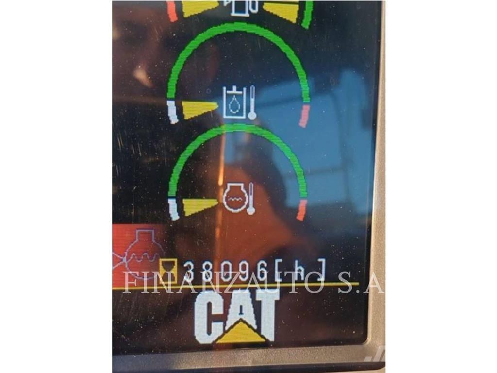 CAT 390DL Bageri gusjeničari