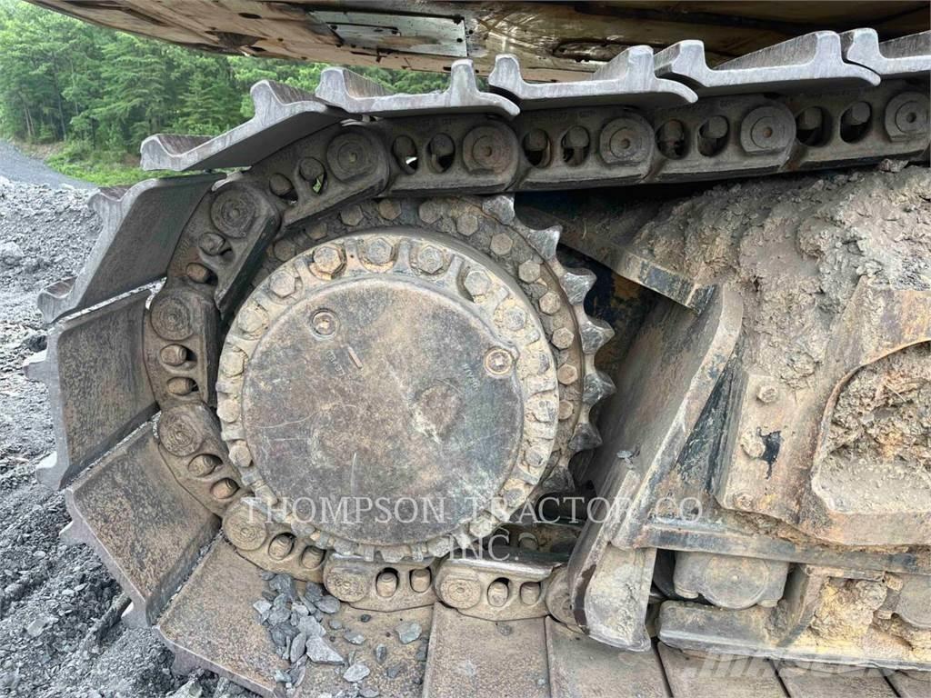 CAT 390FL Bageri gusjeničari