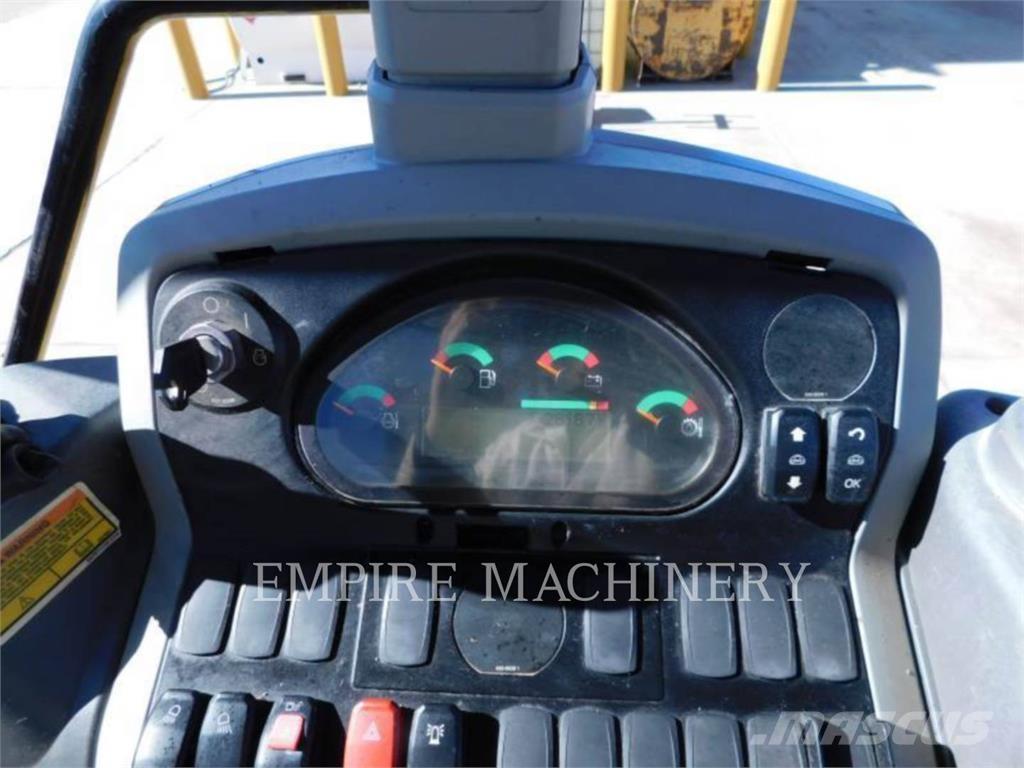 CAT 415F2 IL Utovarivači na kotačima