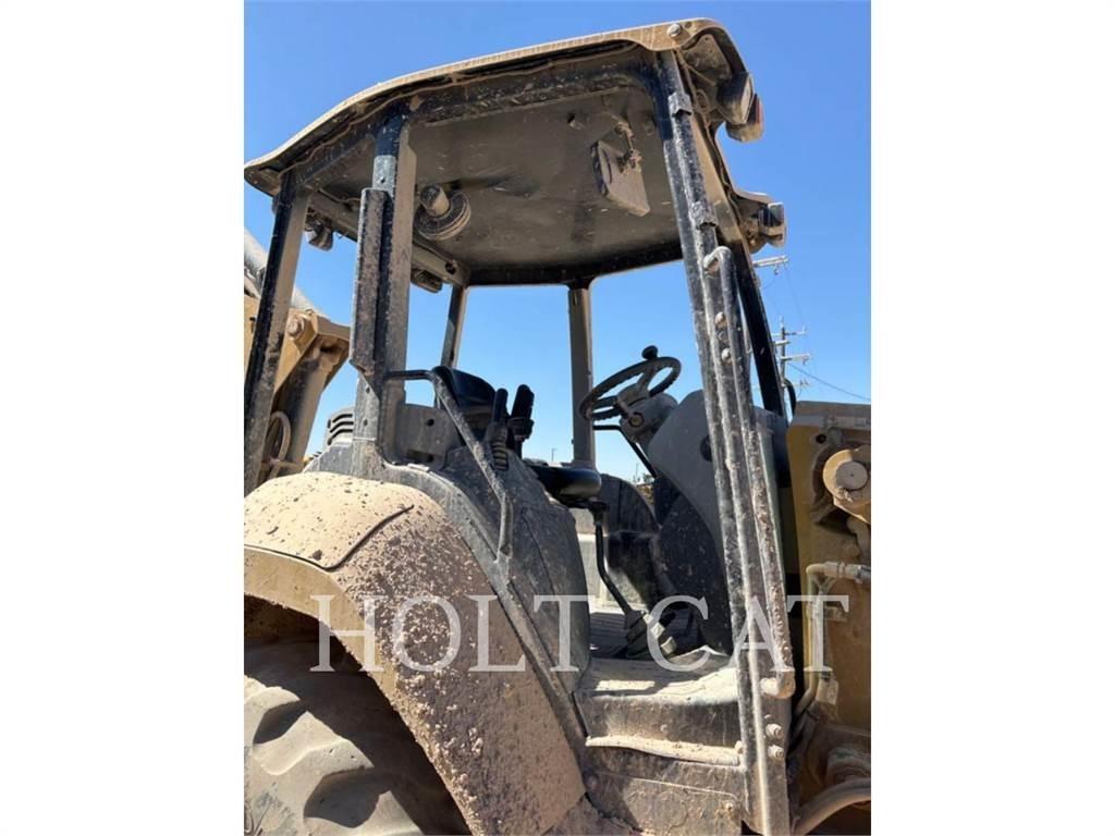 CAT 416 4SX Utovarni rovokopači