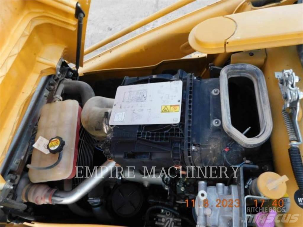 CAT 416F2 4EO Utovarni rovokopači