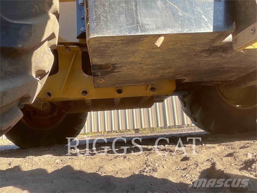 CAT 420 4AEM Utovarni rovokopači