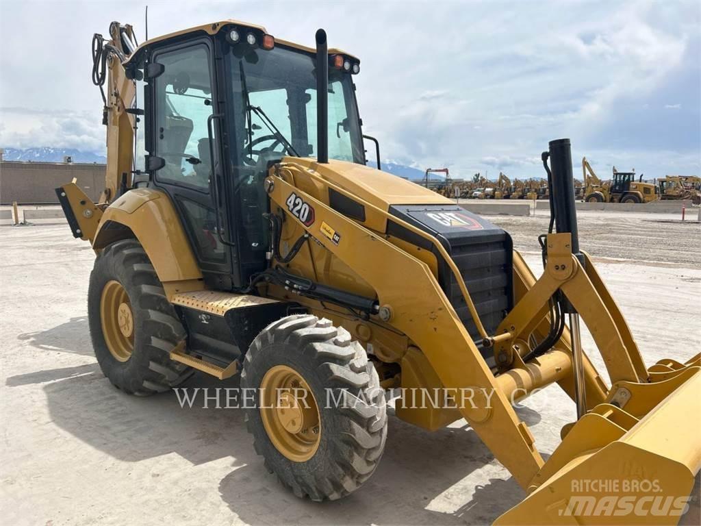 CAT 420 CF Utovarni rovokopači
