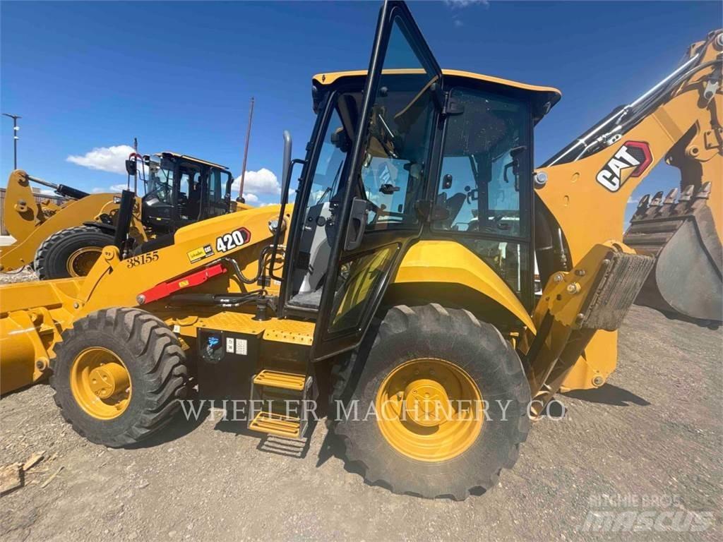 CAT 420 CF Utovarni rovokopači