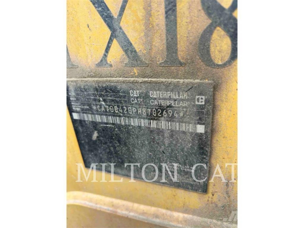 CAT 42007 Utovarni rovokopači