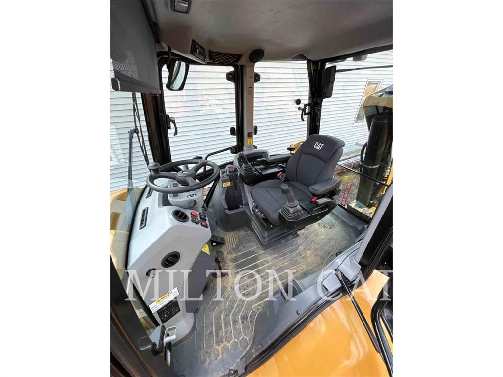 CAT 42007XE Utovarni rovokopači
