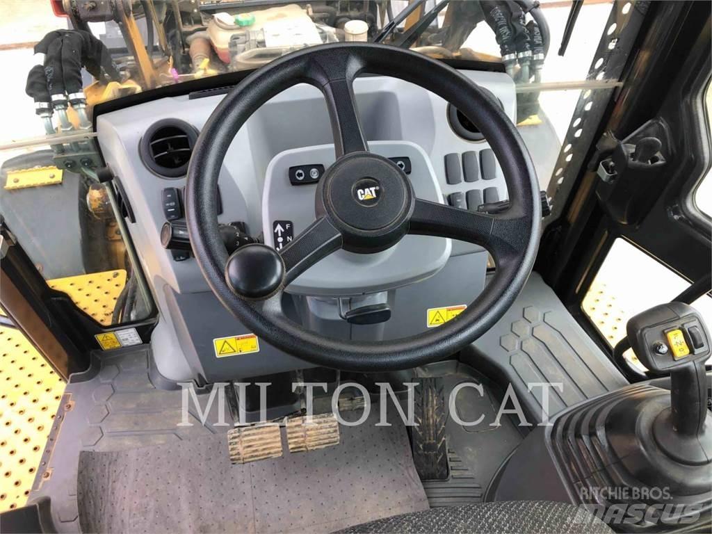 CAT 420F 2 IT Utovarni rovokopači