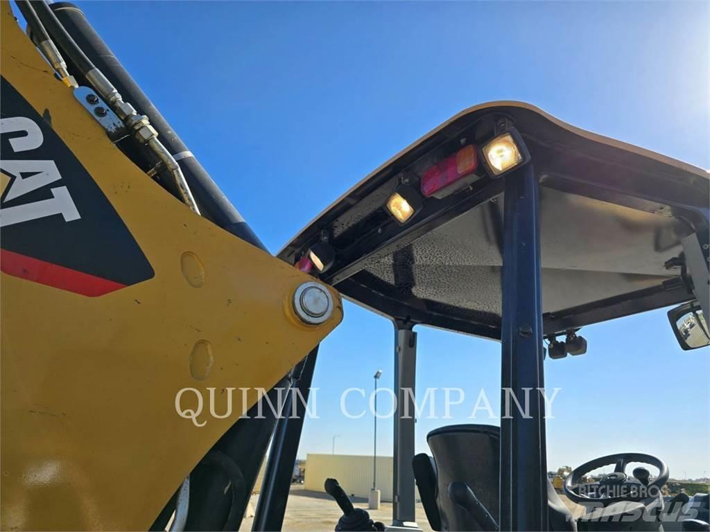 CAT 420F2 Utovarni rovokopači