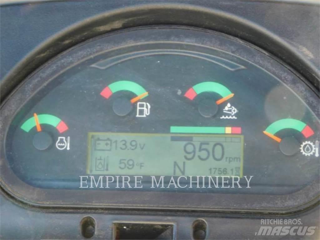 CAT 420F2 4EO Utovarni rovokopači