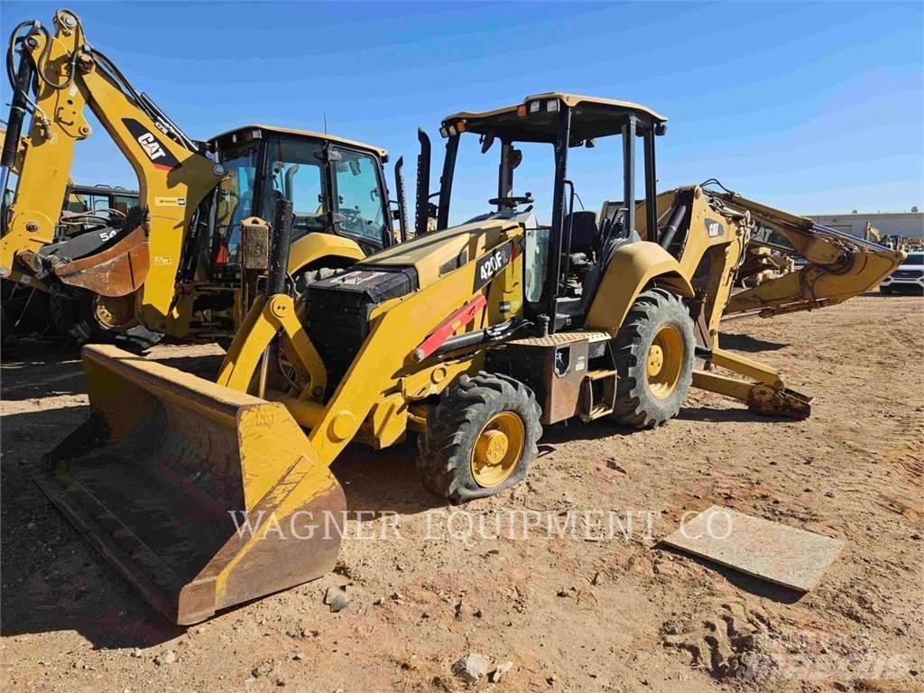 CAT 420F2 4WDE Utovarni rovokopači